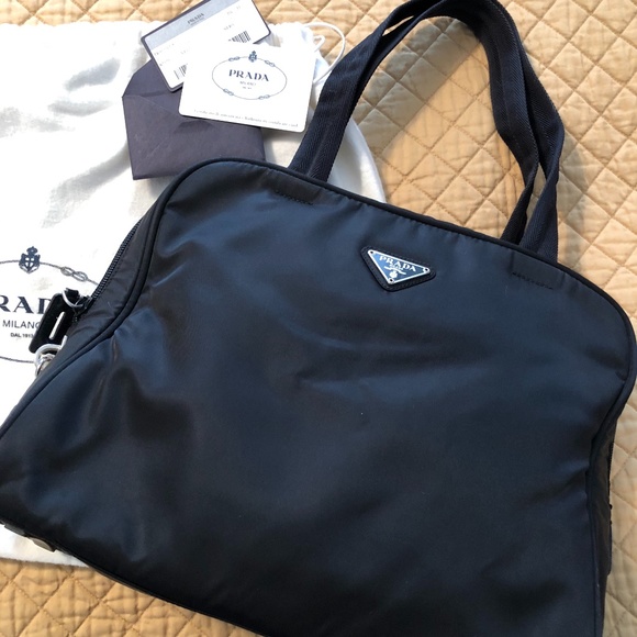 PRADA Tracolla Vela Nero Tote EUC! - Picture 1 of 13
